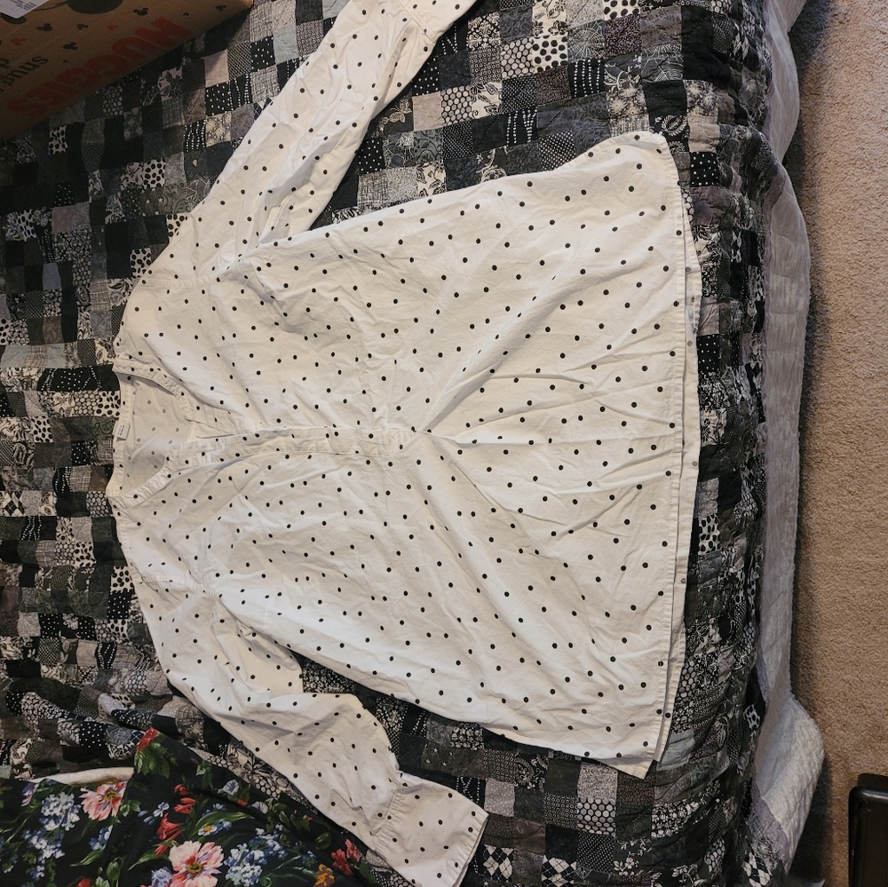 Polka dot tunic top